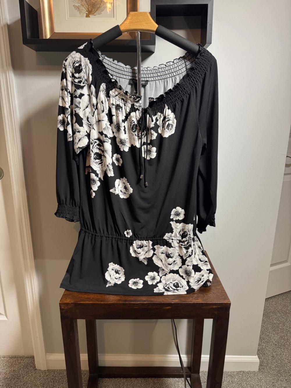 White House Black Market Black and White Floral Peasant Top